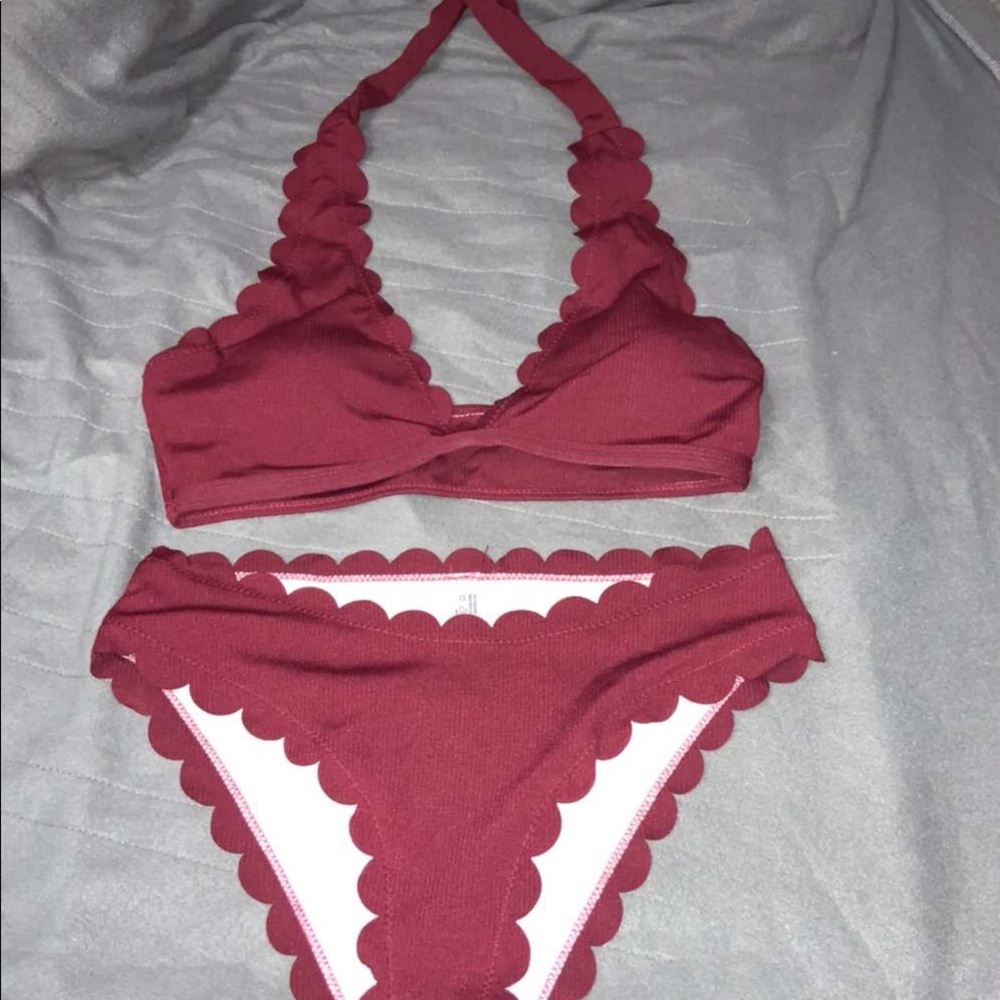 Bathing suit